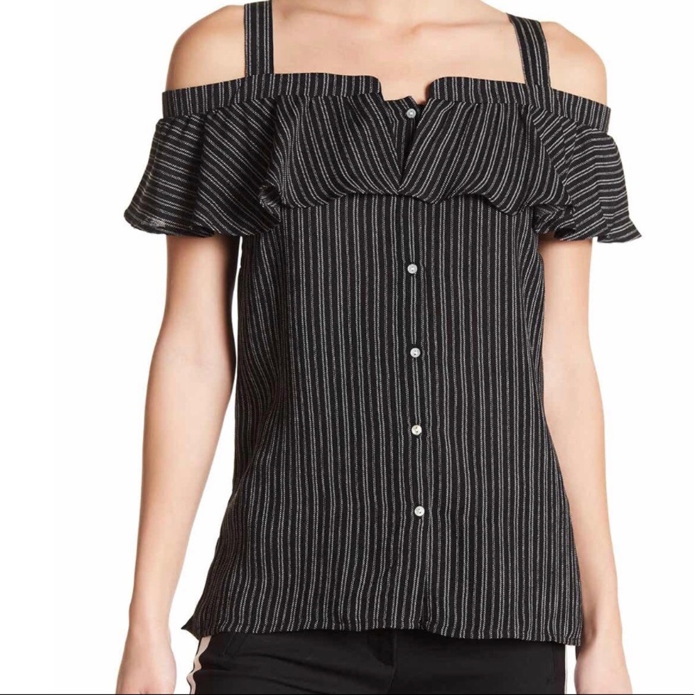 Romeo and Juliet couture striped popover top NWT